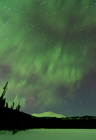 Northern_Lights_to_the_East photo: Northern Lights to the East